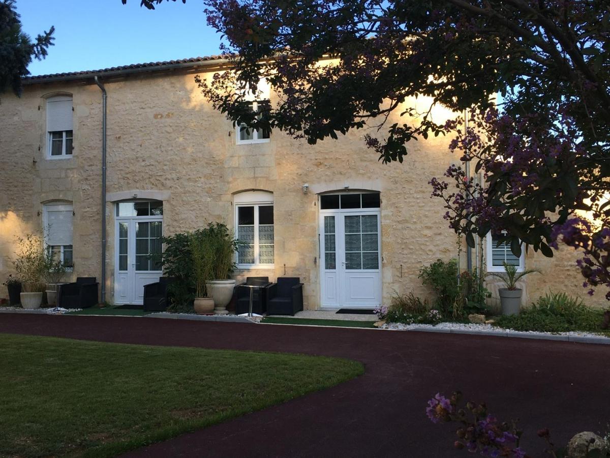 Jardin D'Arcy - Chambres D'Hotes Avec Piscine Et Spa Bois Εξωτερικό φωτογραφία