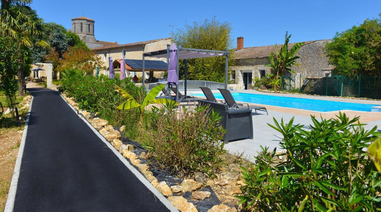 Jardin D'Arcy - Chambres D'Hotes Avec Piscine Et Spa Bois Εξωτερικό φωτογραφία